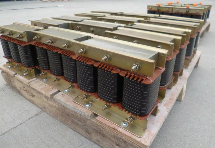 CKSG-14.4/0.4-6%-12%-13%低壓串聯(lián)電容電抗器